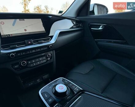 Білий Кіа Niro, об'ємом двигуна 0 л та пробігом 59 тис. км за 24900 $, фото 74 на Automoto.ua