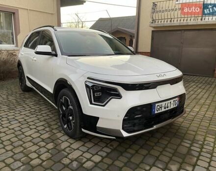 Білий Кіа Niro, об'ємом двигуна 0 л та пробігом 90 тис. км за 25300 $, фото 12 на Automoto.ua