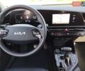 Белый Киа Niro, объемом двигателя 1.58 л и пробегом 47 тыс. км за 28000 $, фото 10 на Automoto.ua