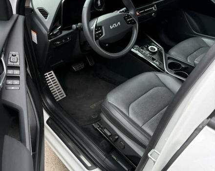 Белый Киа Niro, объемом двигателя 0 л и пробегом 26 тыс. км за 26500 $, фото 7 на Automoto.ua