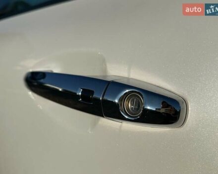 Білий Кіа Niro, об'ємом двигуна 0 л та пробігом 59 тис. км за 24900 $, фото 17 на Automoto.ua