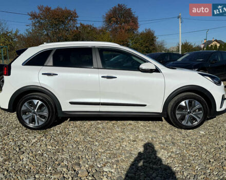 Белый Киа Niro, объемом двигателя 0 л и пробегом 44 тыс. км за 24900 $, фото 23 на Automoto.ua