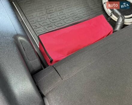 Белый Киа Niro, объемом двигателя 0 л и пробегом 94 тыс. км за 21900 $, фото 141 на Automoto.ua