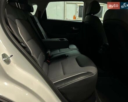 Белый Киа Niro, объемом двигателя 0 л и пробегом 52 тыс. км за 24300 $, фото 69 на Automoto.ua