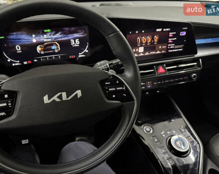 Білий Кіа Niro, об'ємом двигуна 1.58 л та пробігом 40 тис. км за 35000 $, фото 16 на Automoto.ua