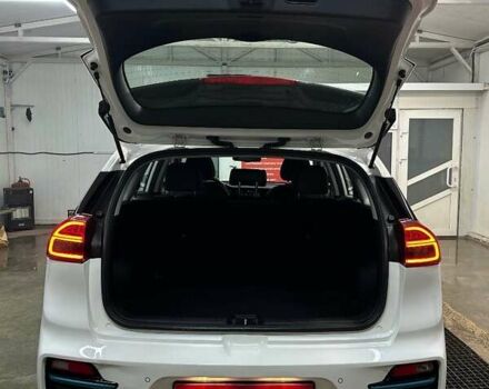 Белый Киа Niro, объемом двигателя 0 л и пробегом 52 тыс. км за 24300 $, фото 65 на Automoto.ua