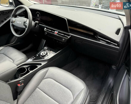 Белый Киа Niro, объемом двигателя 0 л и пробегом 26 тыс. км за 26500 $, фото 25 на Automoto.ua