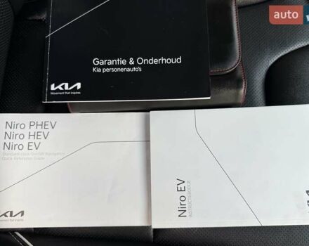 Белый Киа Niro, объемом двигателя 0 л и пробегом 94 тыс. км за 21900 $, фото 152 на Automoto.ua