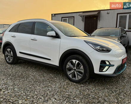 Белый Киа Niro, объемом двигателя 0 л и пробегом 53 тыс. км за 24400 $, фото 19 на Automoto.ua