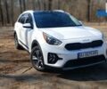 Білий Кіа Niro, об'ємом двигуна 1.58 л та пробігом 30 тис. км за 23500 $, фото 1 на Automoto.ua