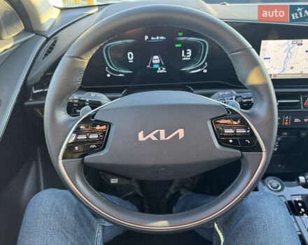 Білий Кіа Niro, об'ємом двигуна 1.58 л та пробігом 61 тис. км за 25990 $, фото 19 на Automoto.ua