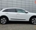 Белый Киа Niro, объемом двигателя 0 л и пробегом 131 тыс. км за 19999 $, фото 8 на Automoto.ua