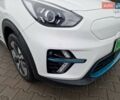 Білий Кіа Niro, об'ємом двигуна 0 л та пробігом 107 тис. км за 20600 $, фото 6 на Automoto.ua