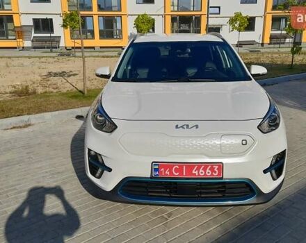 Белый Киа Niro, объемом двигателя 0 л и пробегом 131 тыс. км за 18600 $, фото 1 на Automoto.ua