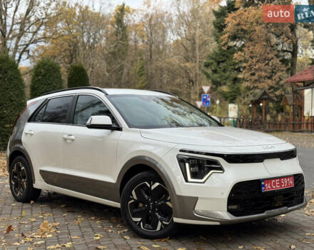 Білий Кіа Niro, об'ємом двигуна 0 л та пробігом 85 тис. км за 26899 $, фото 34 на Automoto.ua