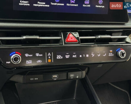 Білий Кіа Niro, об'ємом двигуна 0 л та пробігом 85 тис. км за 26899 $, фото 135 на Automoto.ua