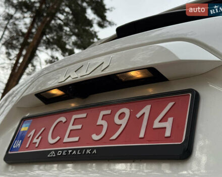 Білий Кіа Niro, об'ємом двигуна 0 л та пробігом 85 тис. км за 26899 $, фото 63 на Automoto.ua