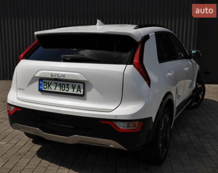 Білий Кіа Niro, об'ємом двигуна 0 л та пробігом 4 тис. км за 24500 $, фото 9 на Automoto.ua