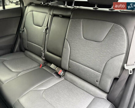 Белый Киа Niro, объемом двигателя 0 л и пробегом 24 тыс. км за 24700 $, фото 105 на Automoto.ua