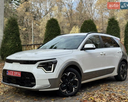 Білий Кіа Niro, об'ємом двигуна 0 л та пробігом 85 тис. км за 26899 $, фото 6 на Automoto.ua