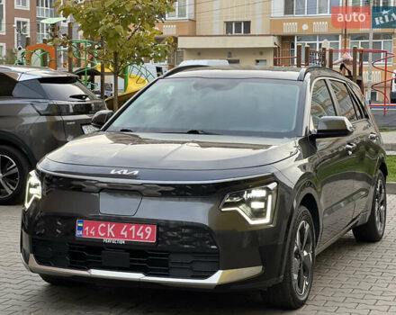 Белый Киа Niro, объемом двигателя 0 л и пробегом 120 тыс. км за 20000 $, фото 1 на Automoto.ua