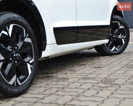 Белый Киа Niro, объемом двигателя 0 л и пробегом 33 тыс. км за 27999 $, фото 62 на Automoto.ua