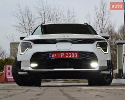 Белый Киа Niro, объемом двигателя 0 л и пробегом 33 тыс. км за 27999 $, фото 1 на Automoto.ua