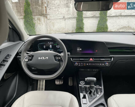 Білий Кіа Niro, об'ємом двигуна 1.6 л та пробігом 15 тис. км за 25900 $, фото 11 на Automoto.ua