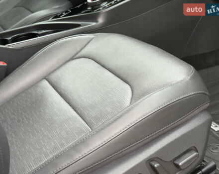 Киа Niro 2023 в Дрогобыче на Automoto.ua Белый Киа Niro, объемом двигателя 0 л и пробегом 57 тыс. км за 23850 $, фото 75 на Automoto.ua