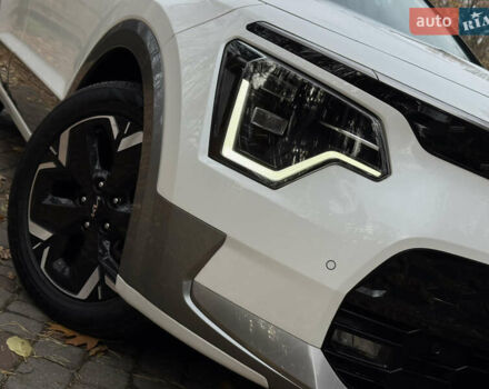Білий Кіа Niro, об'ємом двигуна 0 л та пробігом 85 тис. км за 26899 $, фото 40 на Automoto.ua