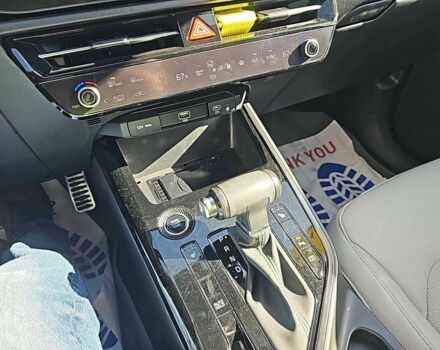 Белый Киа Niro, объемом двигателя 0 л и пробегом 12 тыс. км за 12000 $, фото 4 на Automoto.ua