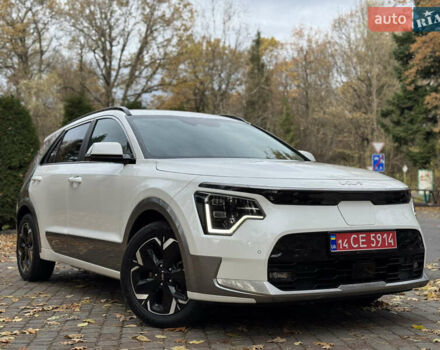 Білий Кіа Niro, об'ємом двигуна 0 л та пробігом 85 тис. км за 26899 $, фото 33 на Automoto.ua