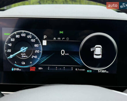 Киа Niro 2023 в Дрогобыче на Automoto.ua Белый Киа Niro, объемом двигателя 0 л и пробегом 57 тыс. км за 23850 $, фото 61 на Automoto.ua