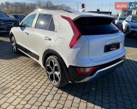 Білий Кіа Niro, об'ємом двигуна 1.6 л та пробігом 19 тис. км за 22900 $, фото 4 на Automoto.ua