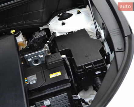 Белый Киа Niro, объемом двигателя 0 л и пробегом 33 тыс. км за 27999 $, фото 118 на Automoto.ua