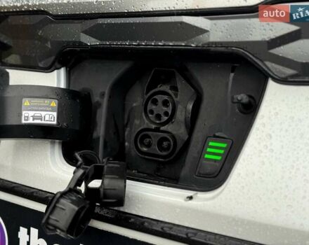 Белый Киа Niro, объемом двигателя 0 л и пробегом 48 тыс. км за 25400 $, фото 82 на Automoto.ua