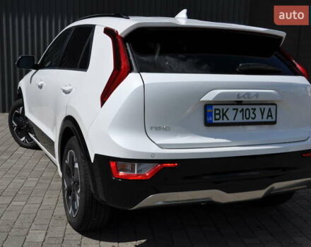 Білий Кіа Niro, об'ємом двигуна 0 л та пробігом 4 тис. км за 24500 $, фото 10 на Automoto.ua