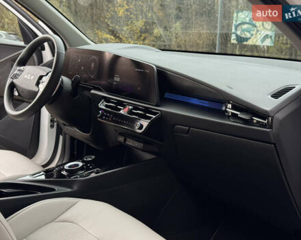 Білий Кіа Niro, об'ємом двигуна 0 л та пробігом 85 тис. км за 26899 $, фото 154 на Automoto.ua