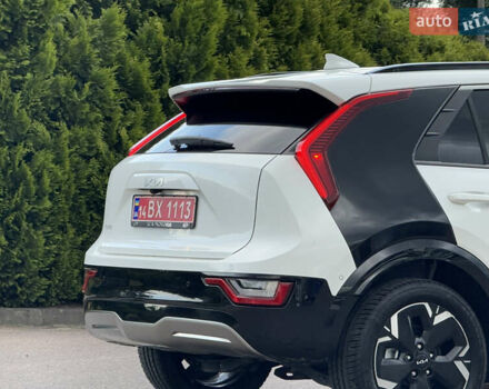 Киа Niro 2023 в Дрогобыче на Automoto.ua Белый Киа Niro, объемом двигателя 0 л и пробегом 57 тыс. км за 23850 $, фото 26 на Automoto.ua