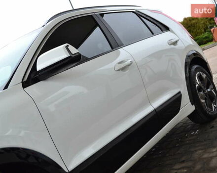 Белый Киа Niro, объемом двигателя 0 л и пробегом 33 тыс. км за 27999 $, фото 17 на Automoto.ua