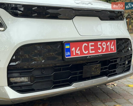 Білий Кіа Niro, об'ємом двигуна 0 л та пробігом 85 тис. км за 26899 $, фото 37 на Automoto.ua