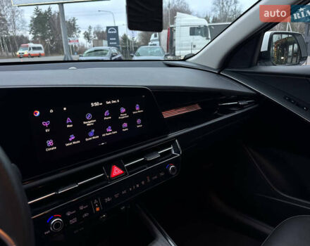 Білий Кіа Niro, об'ємом двигуна 0 л та пробігом 49 тис. км за 21500 $, фото 36 на Automoto.ua