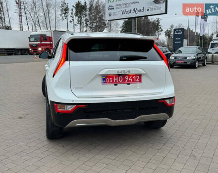 Білий Кіа Niro, об'ємом двигуна 0 л та пробігом 49 тис. км за 21500 $, фото 10 на Automoto.ua