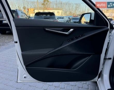 Белый Киа Niro, объемом двигателя 0 л и пробегом 6 тыс. км за 26800 $, фото 18 на Automoto.ua