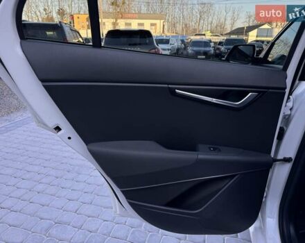 Белый Киа Niro, объемом двигателя 0 л и пробегом 6 тыс. км за 26800 $, фото 19 на Automoto.ua