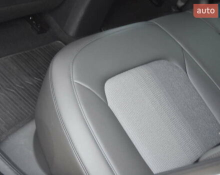 Белый Киа Niro, объемом двигателя 0 л и пробегом 33 тыс. км за 27999 $, фото 95 на Automoto.ua