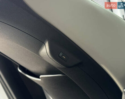 Білий Кіа Niro, об'ємом двигуна 0 л та пробігом 85 тис. км за 26899 $, фото 180 на Automoto.ua