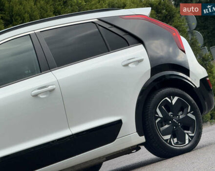 Киа Niro 2023 в Дрогобыче на Automoto.ua Белый Киа Niro, объемом двигателя 0 л и пробегом 57 тыс. км за 23850 $, фото 16 на Automoto.ua