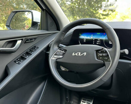 Білий Кіа Niro, об'ємом двигуна 0 л та пробігом 12 тис. км за 35990 $, фото 26 на Automoto.ua