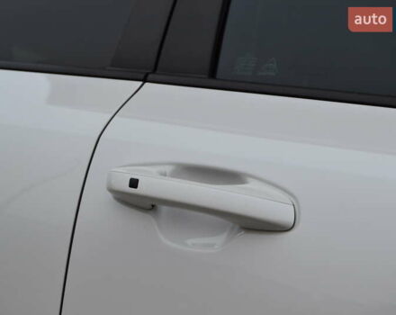 Белый Киа Niro, объемом двигателя 0 л и пробегом 33 тыс. км за 27999 $, фото 85 на Automoto.ua